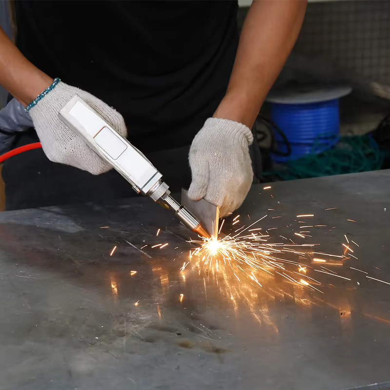 Industrial Laser Welding - Máquina de Soldagem a Laser Portátil